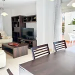 Piso Bajo 3 2 Banos Y Gran Terraza Denia