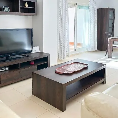 Piso Bajo 3 2 Banos Y Gran Terraza Appartement