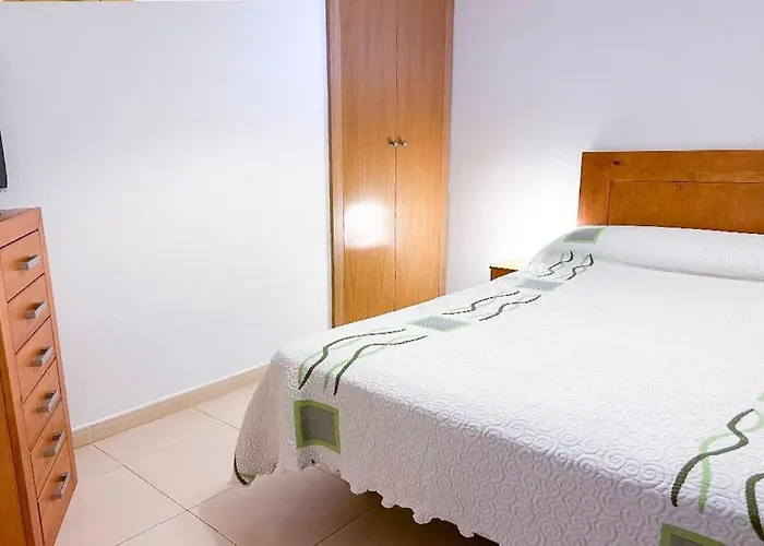 Piso Bajo 3 2 Banos Y Gran Terraza Denia