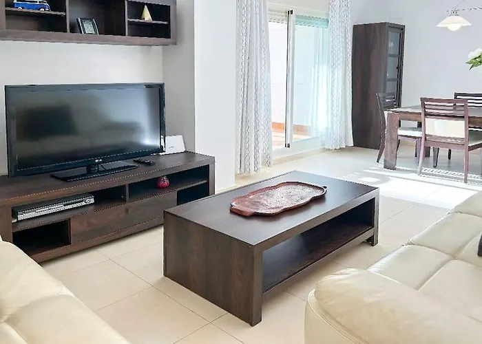 Piso Bajo 3 2 Banos Y Gran Terraza Apartament