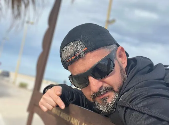 Piso Bajo 3 2 Banos Y Gran Terraza * Denia